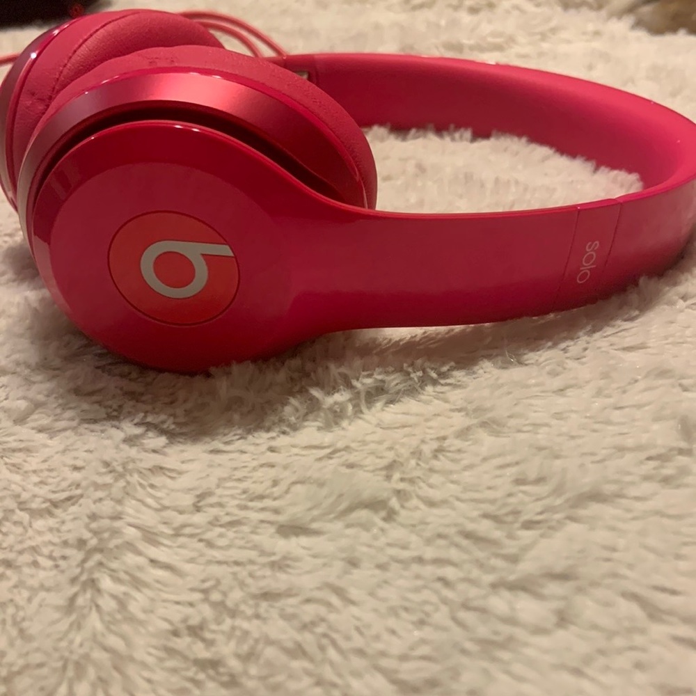 Beats solo wired headphones